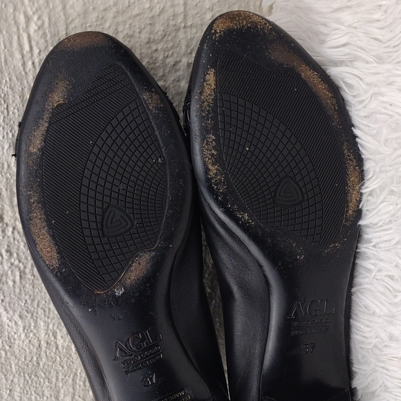 AGL Attilio Giusti Leombruni Black Leather Patent Fringe Toe Low Heel Pump Shoe - Picture 8 of 16